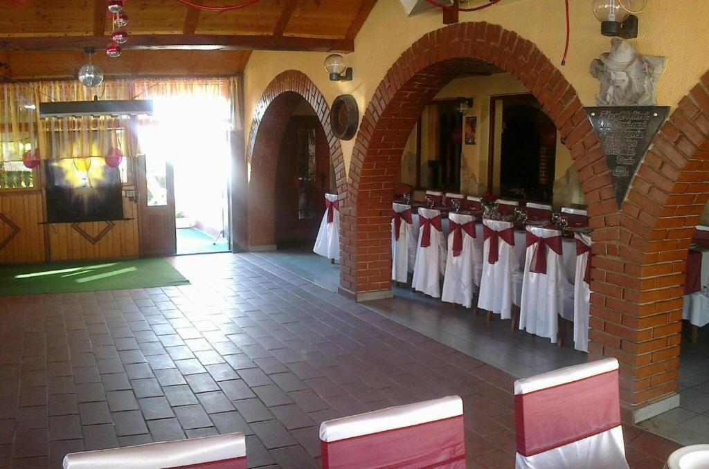 Vándor Vigadó Bed & Breakfast 3*