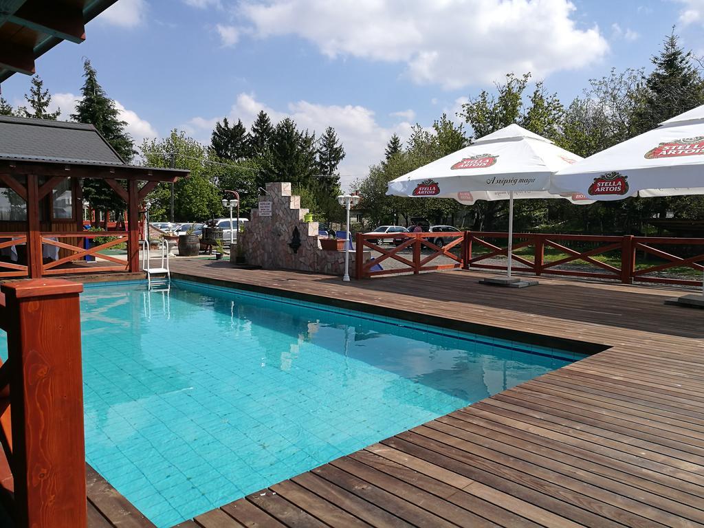 Vándor Vigadó Bed & Breakfast 3*